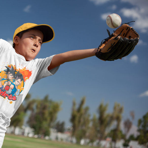 Kírsam Niño vistiendo Playera Blanca Personalizada Cumpleaños D Ball