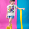 Niña vistiendo Playera blanca Dog Lover 2.1